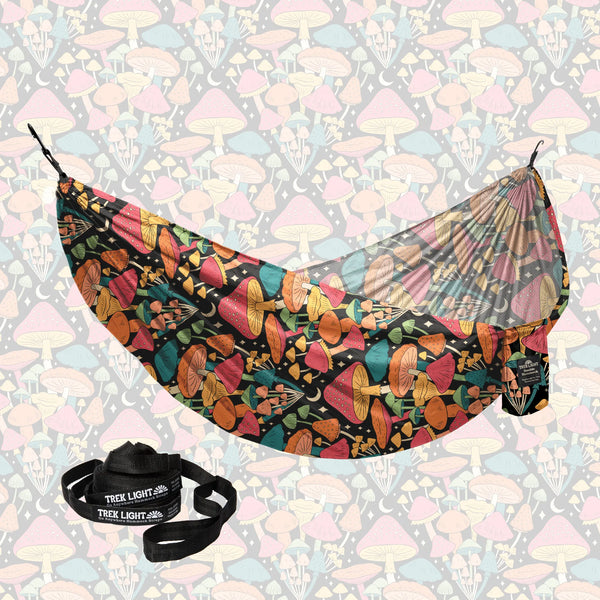 Double Hammock & Pro Hanging Straps Bundle featuring vibrant mushroom design and tree-friendly straps.