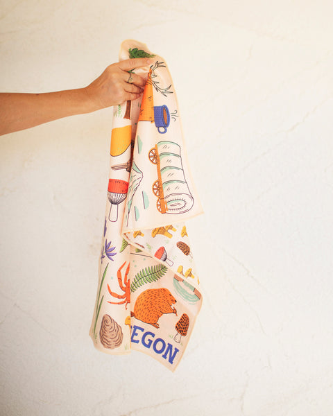 Oregon Kitchen & Tea Towel featuring vibrant illustrations, eco-friendly and super absorbent for versatile kitchen use.