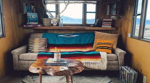 5 Ways to Decorate with Blankets - Trek Light Gear