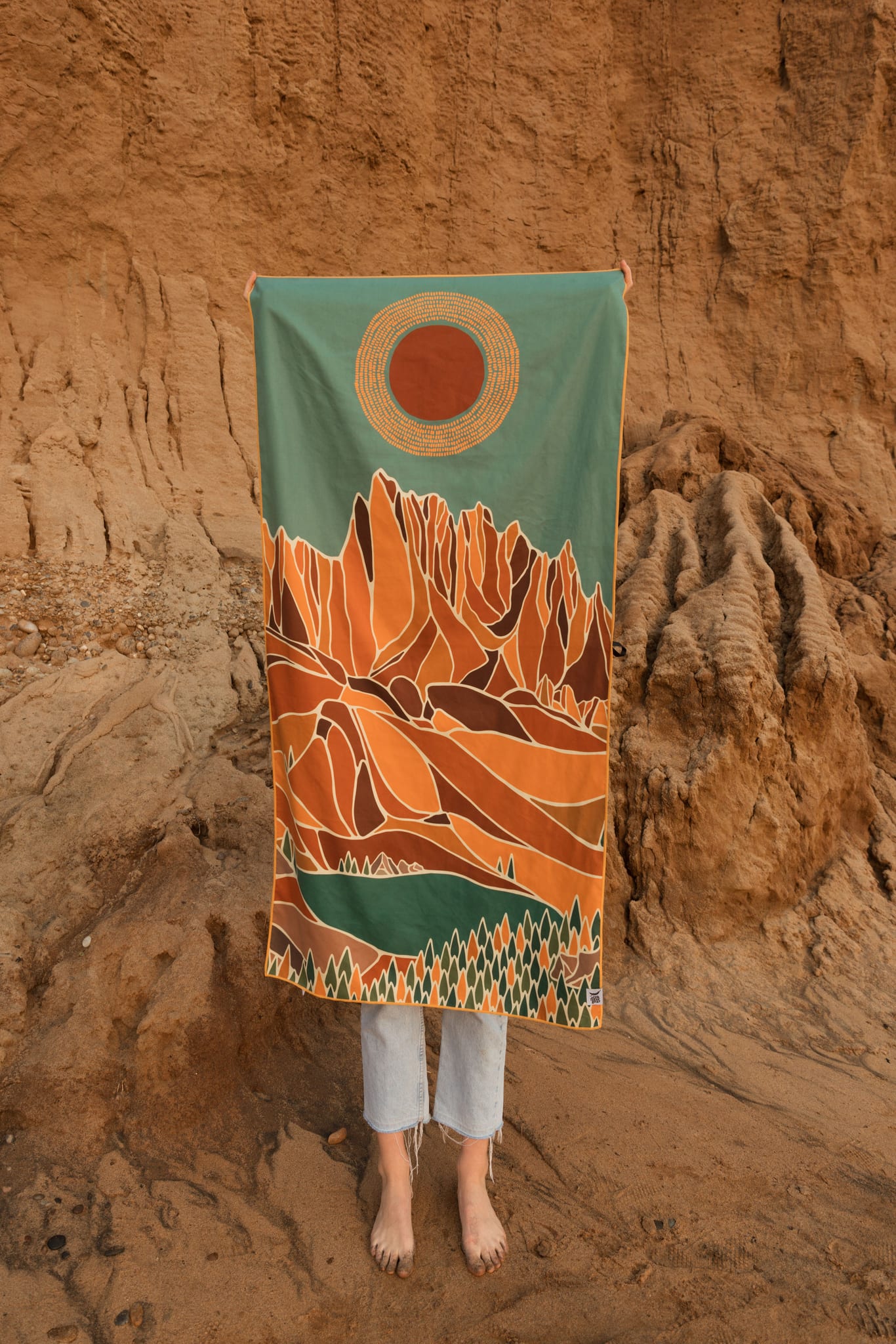 Alpenglow Sand-Free Travel Towel - Recycled, Double-Sided – Trek Light