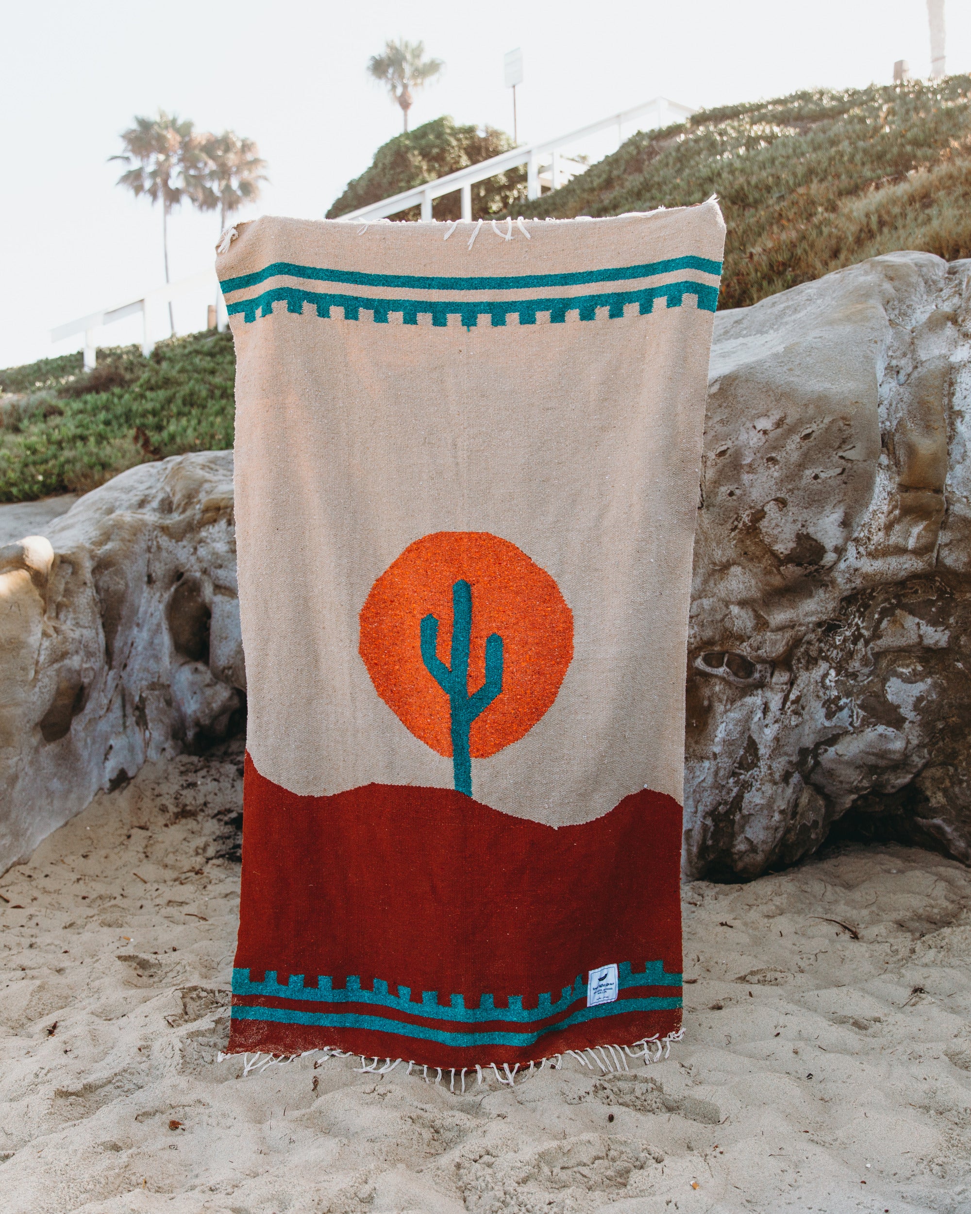 Arizona Handwoven Throw Blanket - Southwestern Design – Trek Light