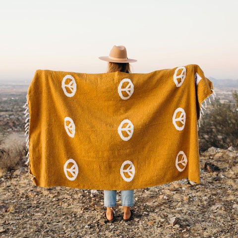 Peace Blanket - Trek Light